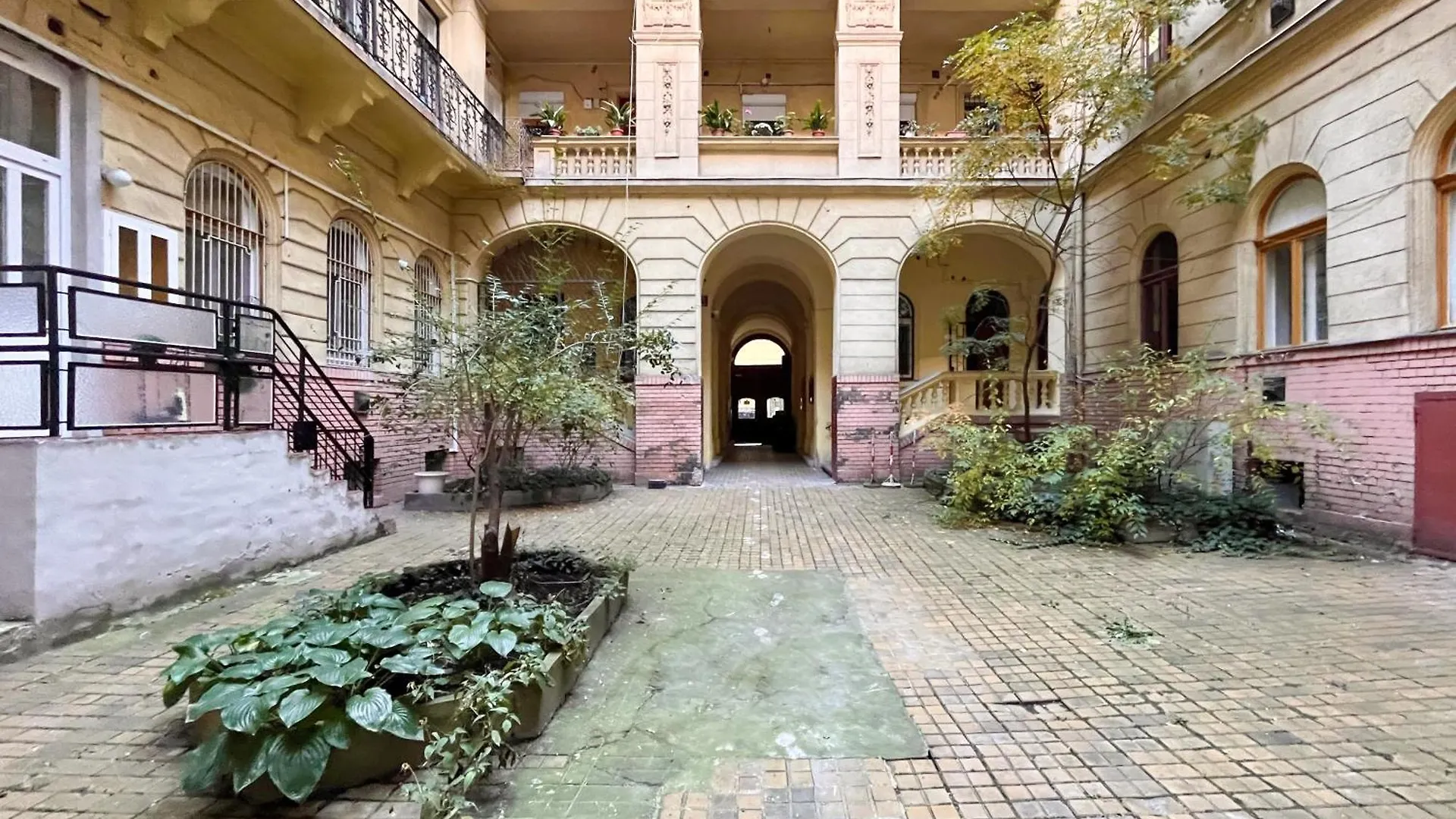 Lägenhet Industrial Westend Budapest